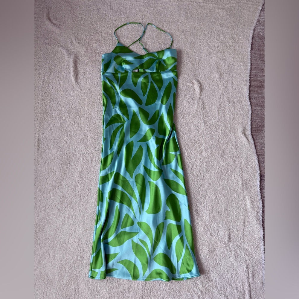 NWT house of Harlow midi dress size S